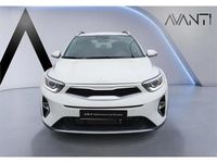 Usado Kia Stonic 101 HP (74 kW) 2025 Branco SUV