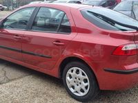 Usado Renault Laguna II Dynamique 120 CV (88 kW) 2005 Granate Berlina