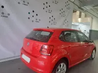Usado VW Polo Advance 70 CV (51 kW) 2011 Rojo Utilitario