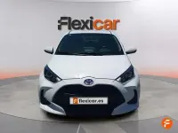 Usado Toyota Yaris Business Edition 116 CV (85 kW) 2025 Blanco Utilitario