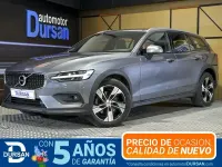 Usado Volvo V60 CC Pro 197 CV (144 kW) 2021 Gris Familiar
