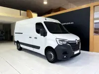 Usado Renault Master 110 CV (80 kW) 2024 Blanco Monovolumen