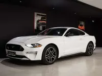 Usado Ford Mustang Fastback 291 CV (214 kW) 2021 Blanco Coupe