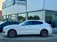 Usado Maserati Levante 275 CV (202 kW) 2016 Blanco SUV