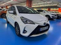 Usado Toyota Yaris Hybrid Active 100 CV (73 kW) 2020 Blanco Utilitario