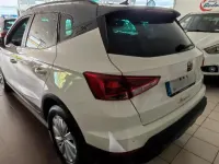 Usado Seat Arona Style 116 CV (85 kW) 2025 Blanco/negro SUV