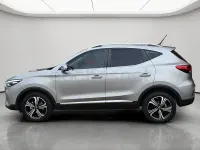 Usado MG ZS Comfort 106 CV (77 kW) 2023 Gris / plata SUV
