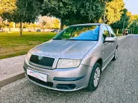 Usado Skoda Fabia 70 CV (51 kW) 2006 Beige Berlina