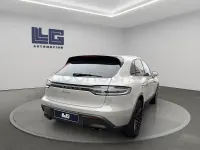 Usado Porsche Macan 265 CV (194 kW) 2023 Gris / plata SUV