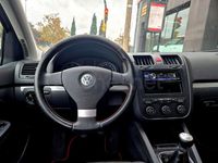 Usado VW Golf IV Trendline 105 CV (77 kW) 2006 Negro Berlina