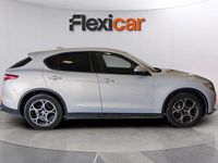 Usado Alfa Romeo Stelvio Sprint 190 CV (139 kW) 2022 Gris SUV
