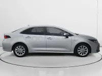 Usado Toyota Corolla Business Edition 122 CV (89 kW) 2021 Gris / plata Berlina