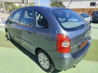 Usado Citroën Xsara Picasso 92 CV (67 kW) 2007 Gris / plata Monovolumen