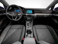 Occasion VW Golf VIII 151 ch (111 kW) 2024 Bleue Berline