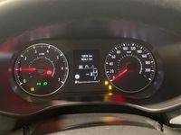 Usado Dacia Sandero Expression 100 CV (73 kW) 2025 Gris Berlina