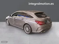 Usado Mercedes CLA200 Shooting Brake 136 CV (100 kW) 2018 Gris Familiar