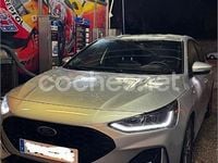 Usado Ford Focus ST-Line 125 CV (91 kW) 2024 Gris / plata Berlina