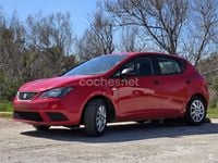 Usado Seat Ibiza Reference 90 CV (66 kW) 2015 Rojo Berlina