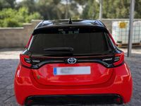 Usado Toyota Yaris Hybrid Edition 116 CV (85 kW) 2020 Rojo