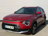 Usado Kia Niro 183 CV (134 kW) 2023 Rojo SUV
