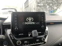 Usado Toyota Corolla Active 122 CV (89 kW) 2020 Gris / plata Berlina