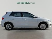 Usado Skoda Fabia Selection 95 CV (69 kW) 2024 Blanco Utilitario