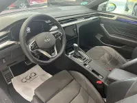 Usado VW Arteon R-line 150 CV (110 kW) 2022 Gris / plata Familiar