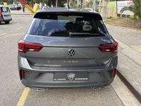 Usado VW T-Roc Life 150 CV (110 kW) 2023 Gris SUV