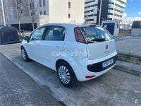 Usado Fiat Punto Lounge 69 CV (50 kW) 2012 Blanco Utilitario