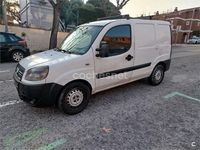 Usado Fiat Doblò Dynamic 105 CV (77 kW) 2009 Blanco Monovolumen
