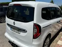 Usado Renault Kangoo Edition One 75 CV (55 kW) 2021 Blanco Monovolumen