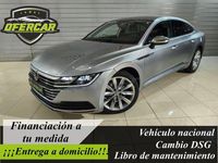Usado VW Arteon Elegance 150 CV (110 kW) 2021 Gris / plata Berlina