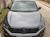 Usado VW T-Roc Sportline 150 CV (110 kW) 2021 Gris / plata SUV