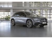 Usado Mercedes GLA200 AMG line 163 CV (119 kW) 2022 Mountaingrau  met. SUV