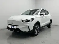 Usado MG ZS Luxury 130 kW (177 CV) 2023 Blanco dover white dov w SUV