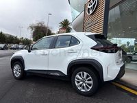 Usado Toyota Yaris 125 CV (91 kW) 2023 Blanco Utilitario