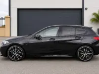 Usado BMW 120 M Sport 190 CV (139 kW) 2021 Negro Utilitario
