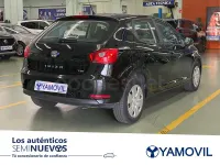 Usado Seat Ibiza Reference 90 CV (66 kW) 2015 Negro Berlina