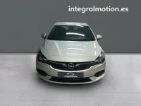 Usado Opel Astra Edition 110 CV (80 kW) 2021 Gris Berlina