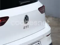 Usado VW Golf VIII GTI 245 CV (180 kW) 2021 Blanco Berlina