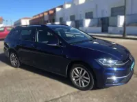 Usado VW Golf VII Advance 150 CV (110 kW) 2019 Azul Familiar