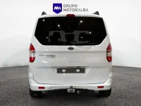 Usado Ford Tourneo Courier Titanium 102 CV (75 kW) 2020 Blanco Monovolumen