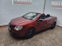Usado VW Eos 140 CV (102 kW) 2008 Rojo Descapotable