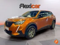 Usado Peugeot 2008 Active 131 CV (96 kW) 2023 Naranja SUV
