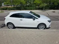 Usado Seat Ibiza SC Reference 85 CV (62 kW) 2014 Blanco Utilitario