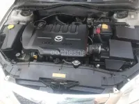 Usado Mazda 6 Active 141 HP (103 kW) 2002 Bege Sedan