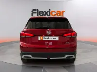 Usado MG ZS Luxury 197 CV (144 kW) 2025 Rojo SUV