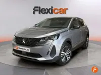 Usado Peugeot 3008 Allure 131 CV (96 kW) 2024 Gris SUV