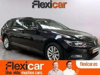 Usado VW Passat Advance 120 CV (88 kW) 2018 Negro Familiar
