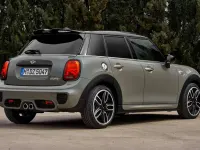 Usado Mini ONE 102 CV (75 kW) 2020 Gris Utilitario